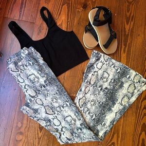 Life Clothing Co. Snakeskin Print Flare Leggings 🐍